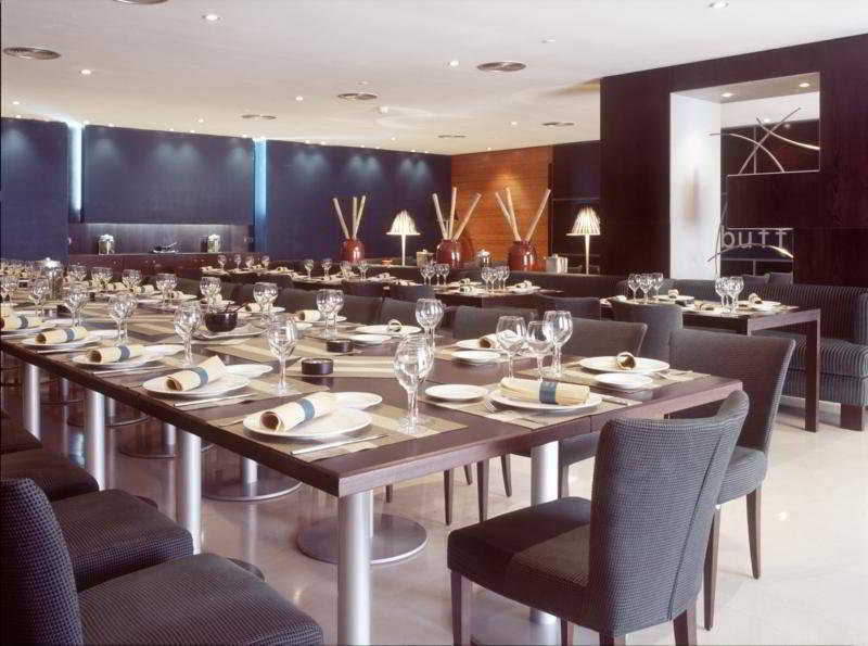 โรงแรมเอซี บาดาคอซ บาดาฮอส ร้านอาหาร รูปภาพ
